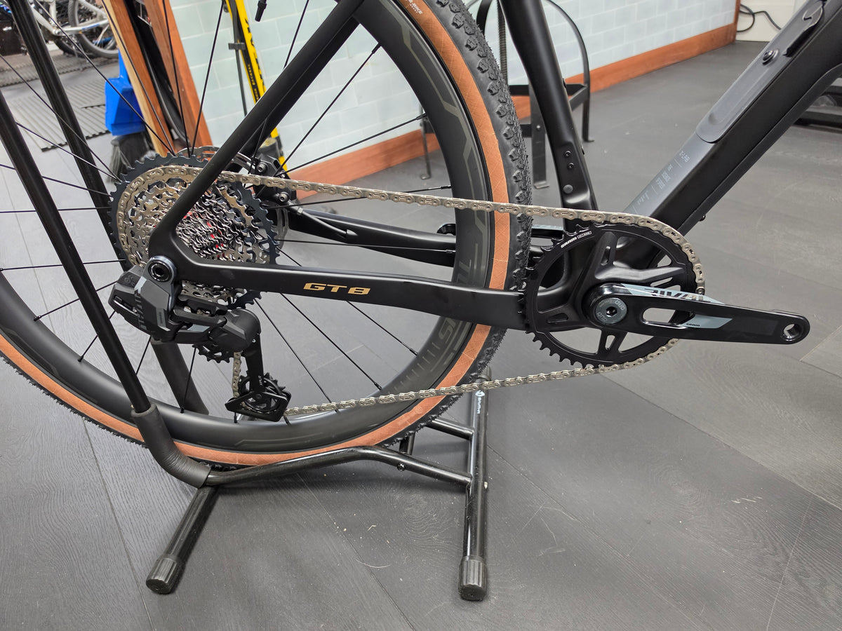X-LAB GT8 Sram Rival Xplr 13 Sp Gravel Bike