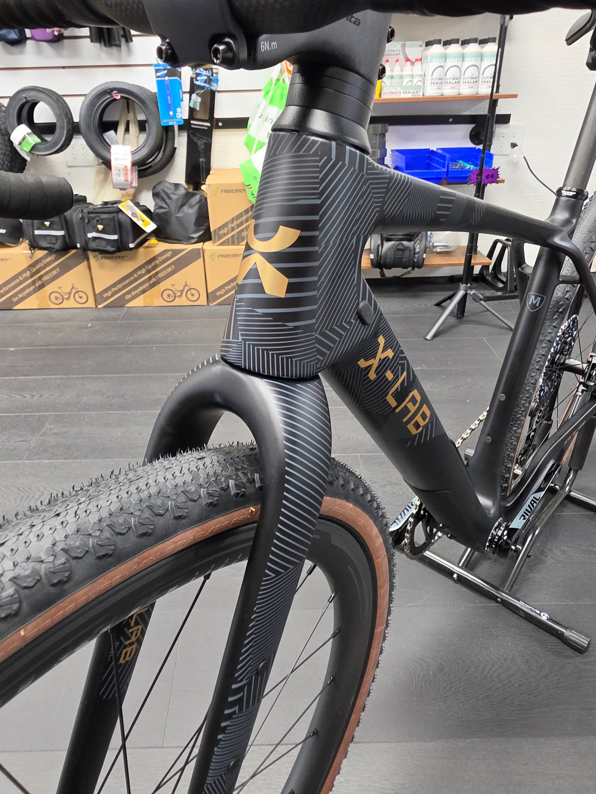 X-LAB GT8 Sram Rival Xplr 13 Sp Gravel Bike