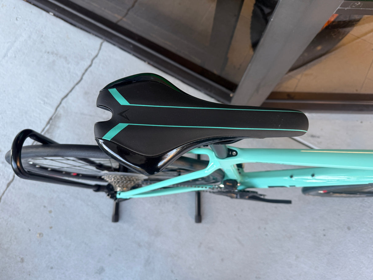 2026 Bianchi Sprint 105 Di2 - Celeste